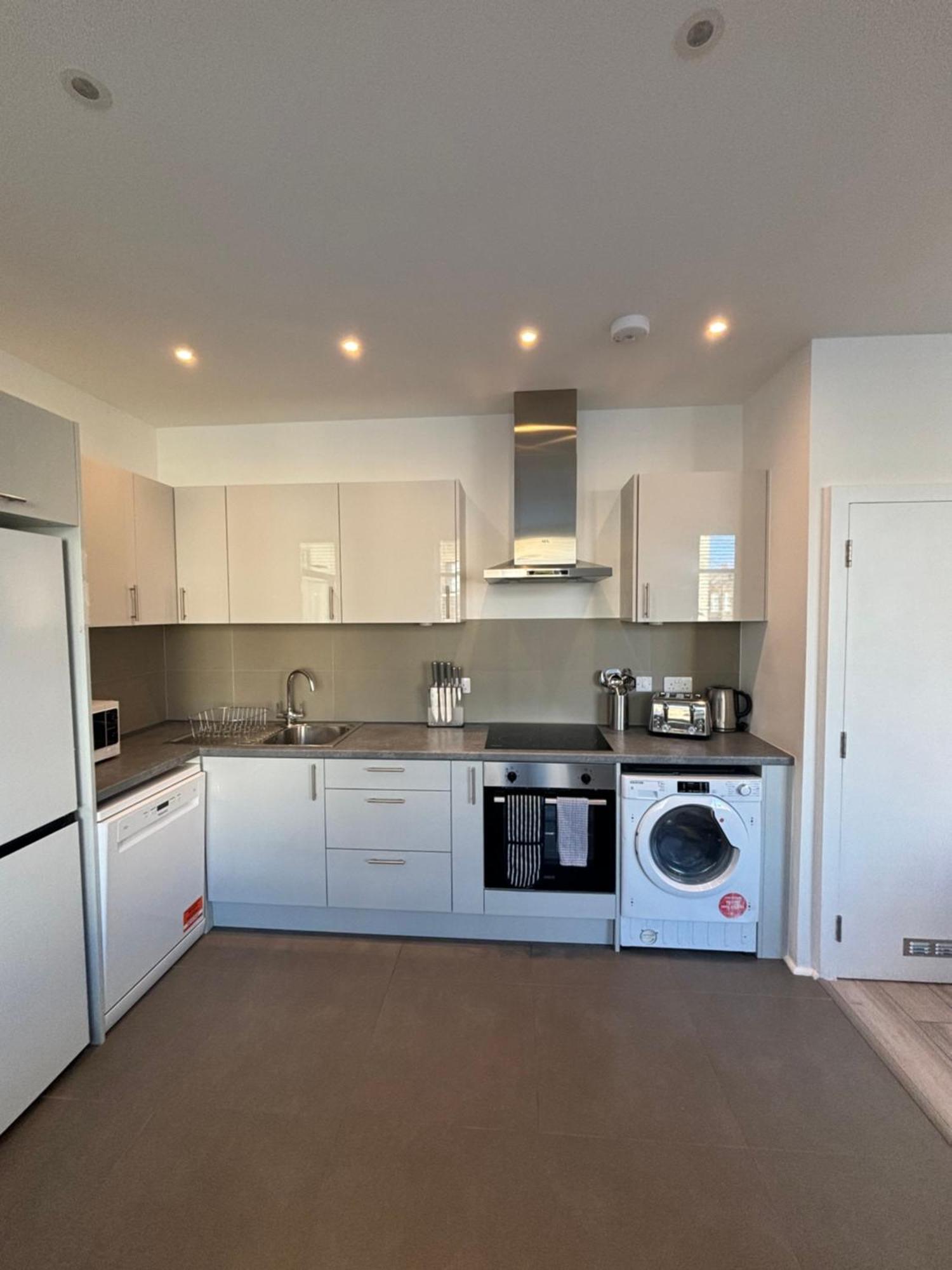 Access Euston Apartment London Ngoại thất bức ảnh
